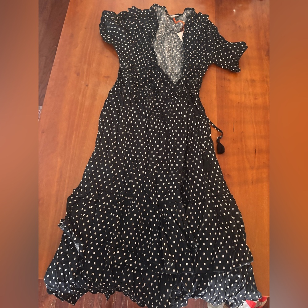Knox Rose Monochrome Geometric dress with ties